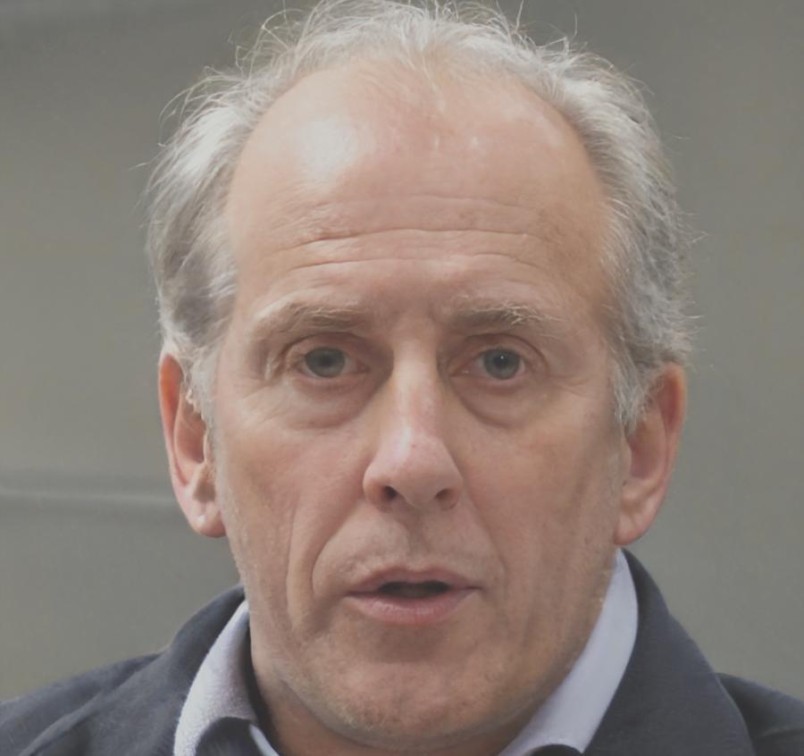 Консультант по налогам для иностранных студентов